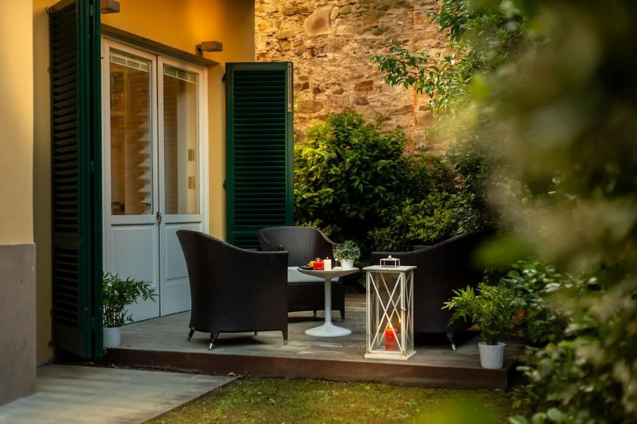 Casa Patricia, A Homey Luxury Modern & Quiet Apartment With Parking & Garden Within The Walls contacts